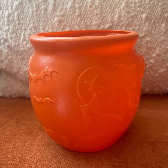 1990 Vintage Lifesavers Halloween Treat Bucket with Great Design - Picture 2 of 5